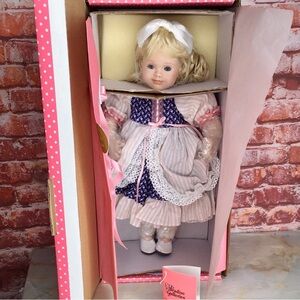 Vintage Paradise Galleries Porcelain Little Bo Peep Doll New in Box